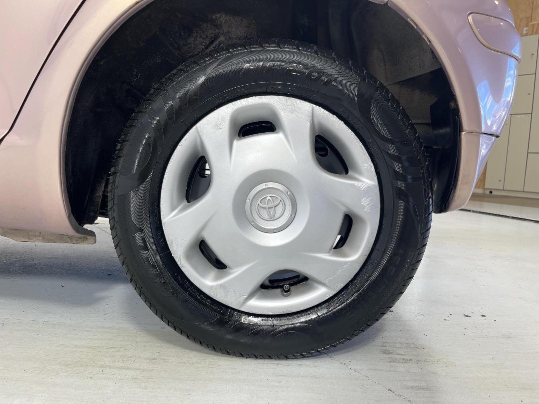 Photo '11' of Toyota Vitz Photo '11' of Toyota Vitz