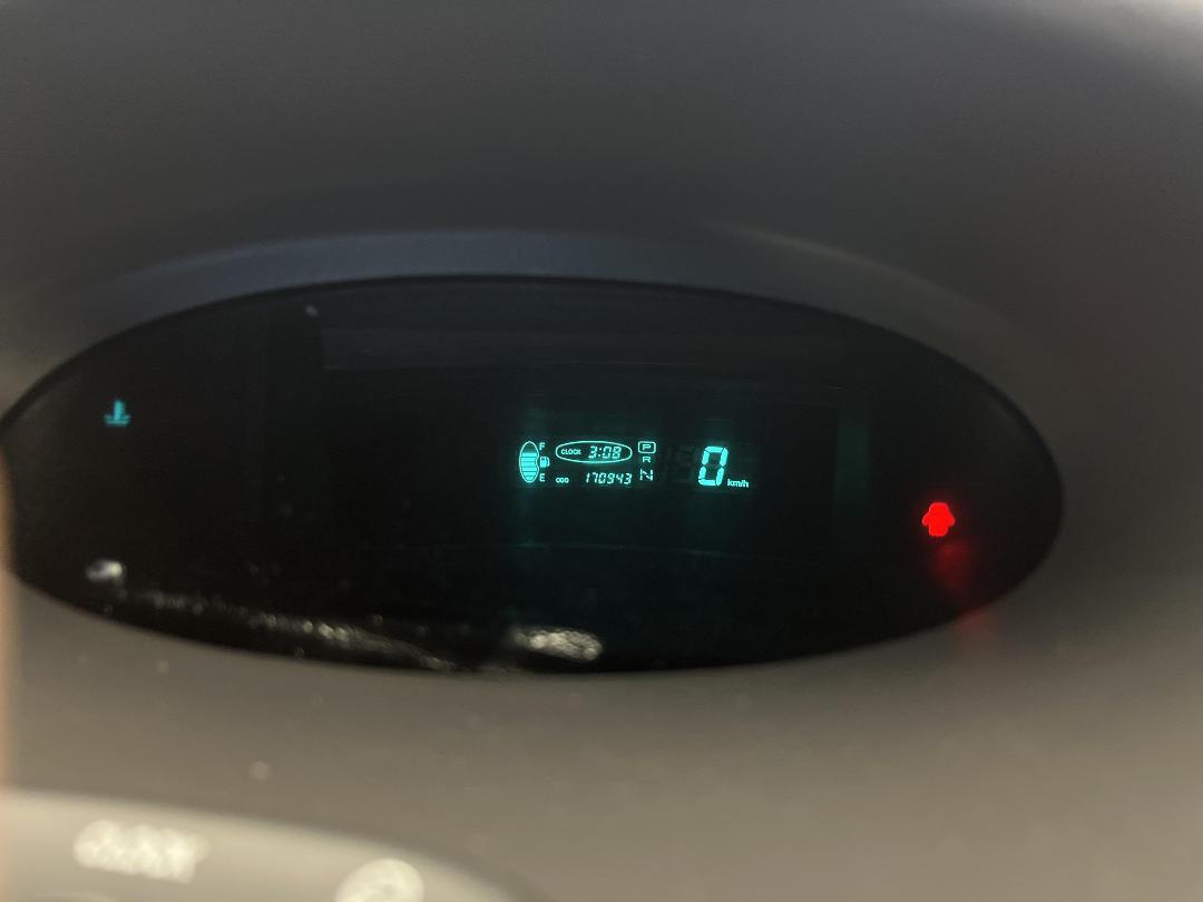 Photo '21' of Toyota Vitz Photo '21' of Toyota Vitz