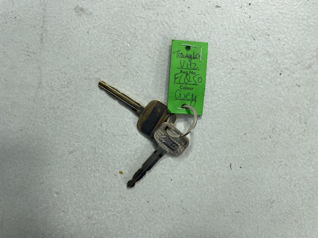 Photo '22' of Toyota Vitz