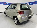 Thumbnail '5' of Toyota Vitz