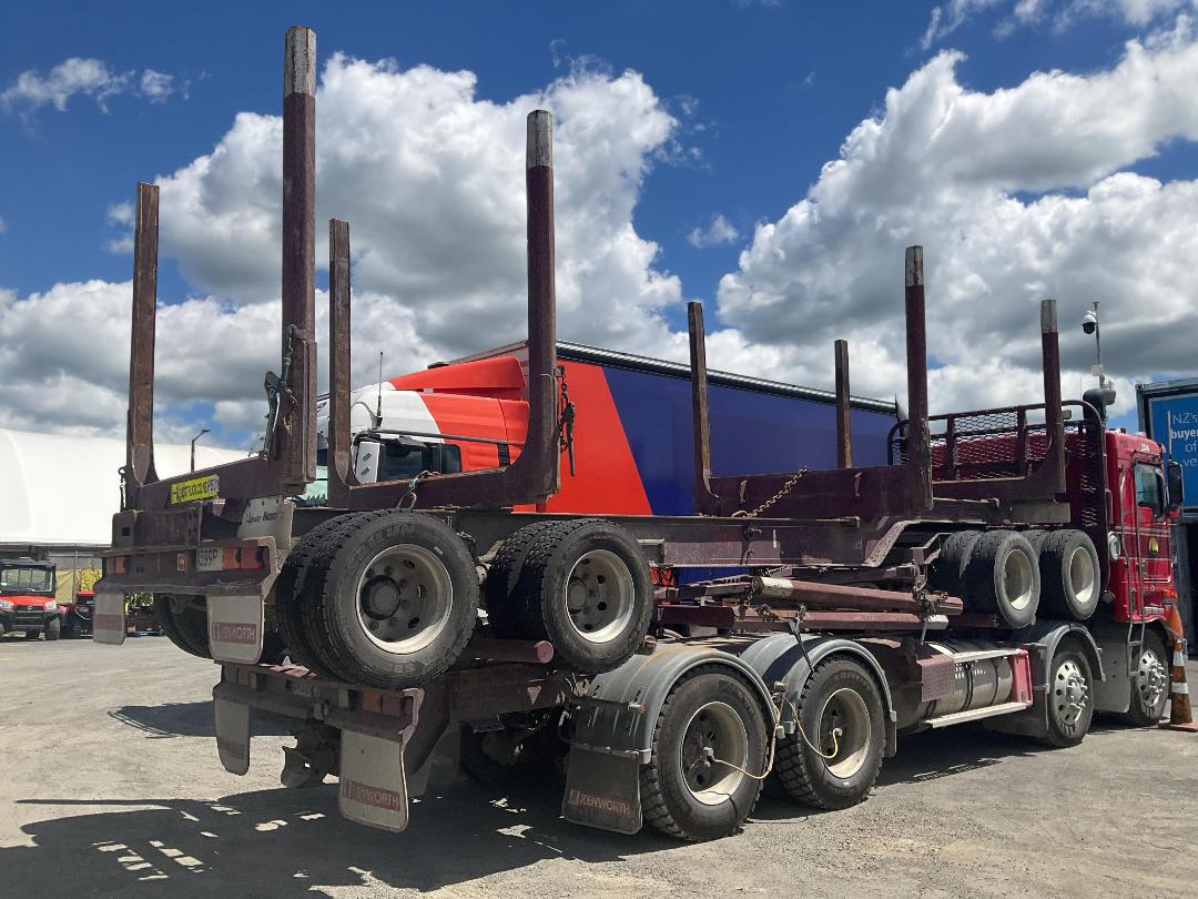 Photo '4' of TRAILER ALIARC MH4 Logger Trailer