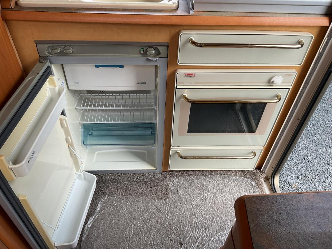 Photo '11' of ABBEY IONA Caravan Caravan - Single Photo '11' of ABBEY IONA Caravan Caravan - Single
