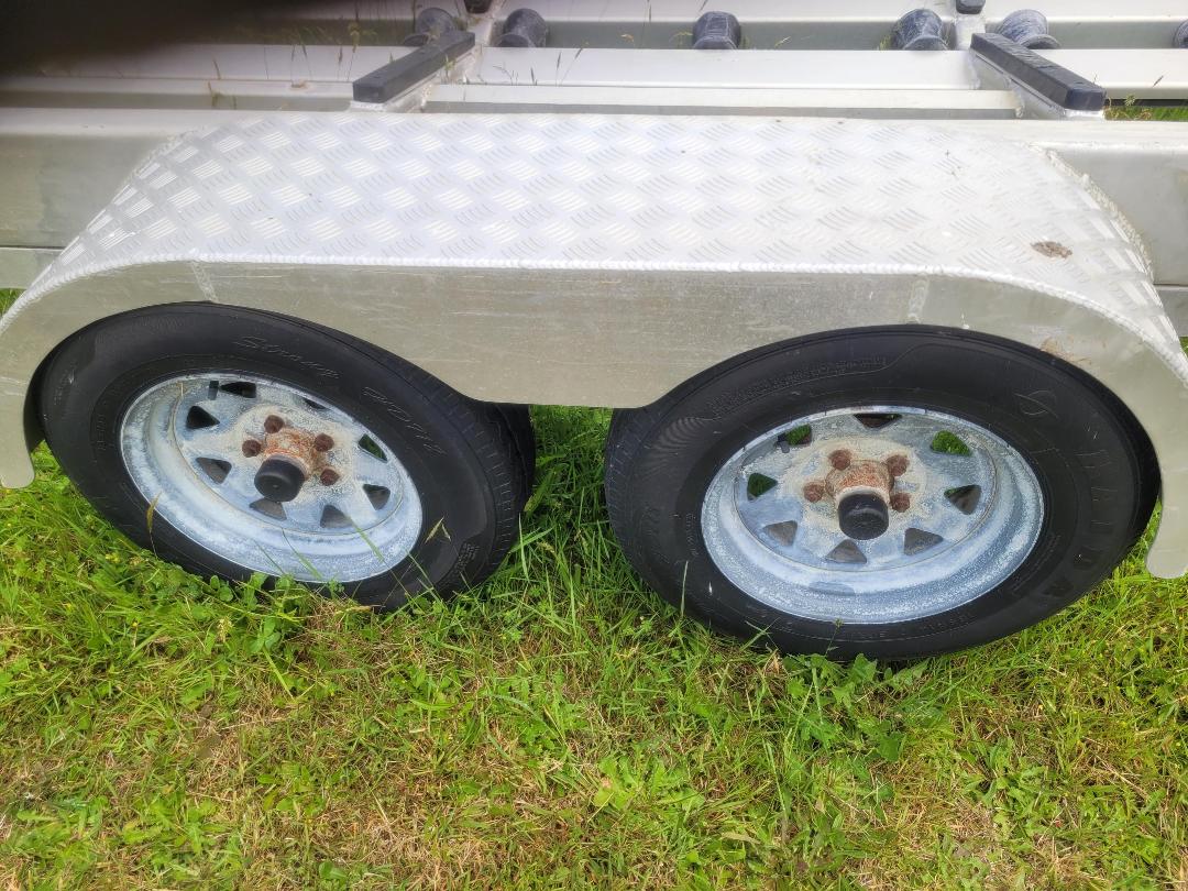 Photo '7' of ALLOYD ENGINERING Boat - Tandem Photo '7' of ALLOYD ENGINERING Boat - Tandem