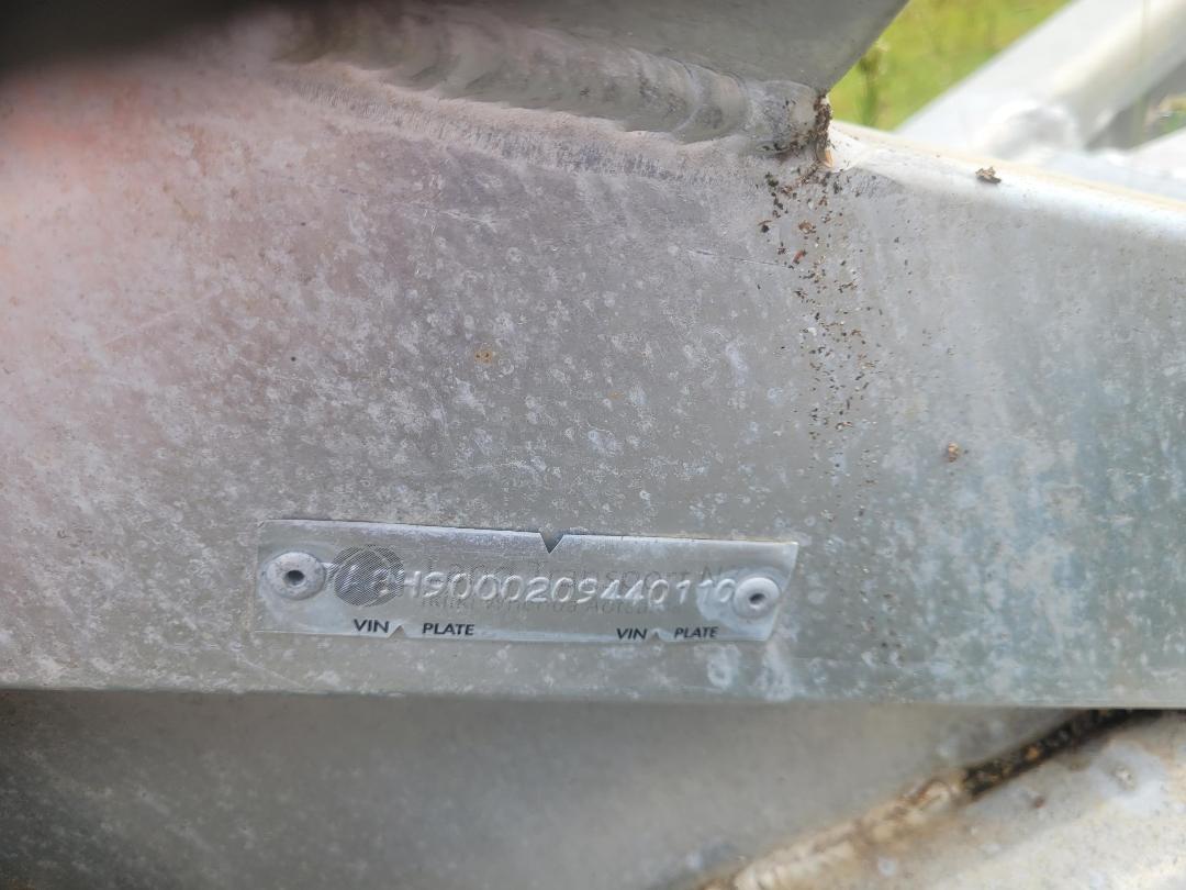 Photo '11' of ALLOYD ENGINERING Boat - Tandem Photo '11' of ALLOYD ENGINERING Boat - Tandem