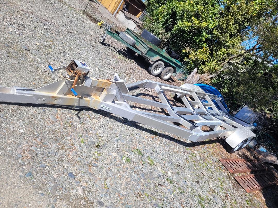 Photo '3' of ALLOYD ENGINERING Boat - Tandem Photo '3' of ALLOYD ENGINERING Boat - Tandem