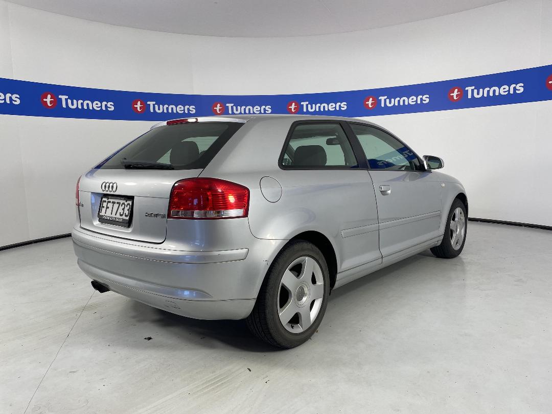 Photo '7' of Audi A3 2.0 FSI