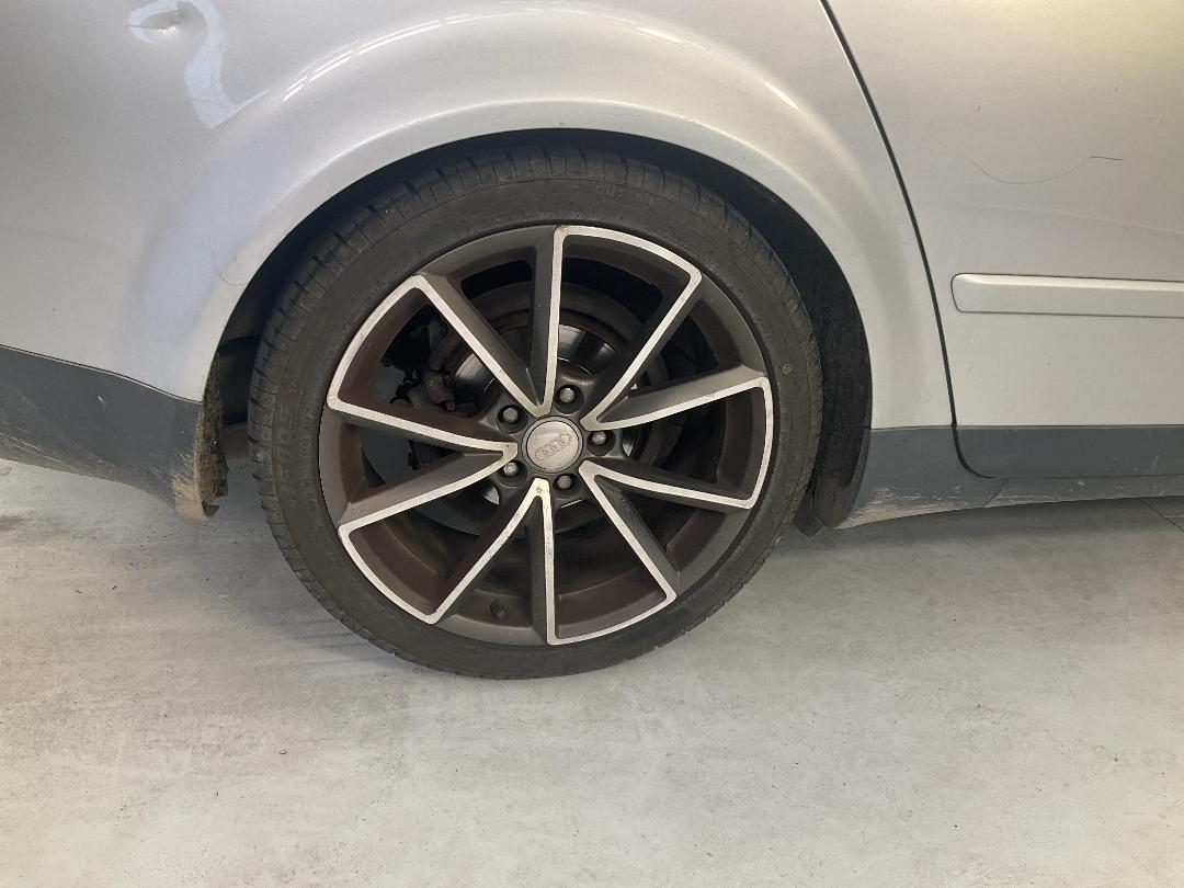 Photo '10' of Audi A4 Photo '10' of Audi A4