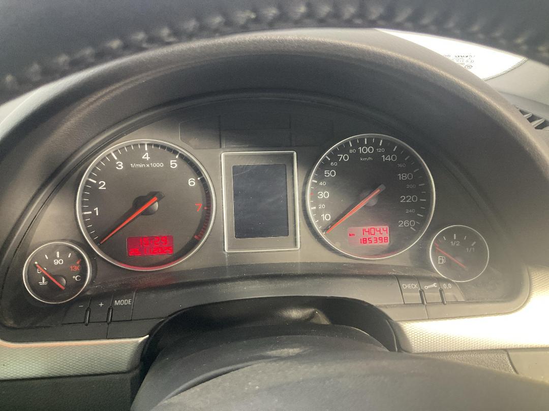 Photo '19' of Audi A4 Photo '19' of Audi A4