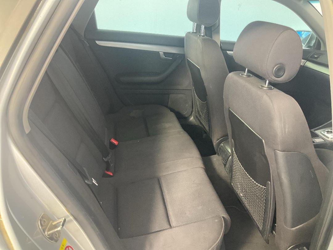 Photo '18' of Audi A4 Photo '18' of Audi A4