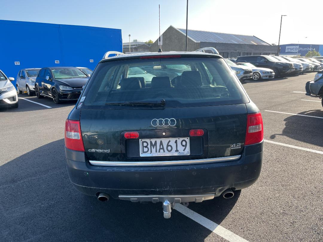 Photo '6' of Audi Allroad V8 TIP