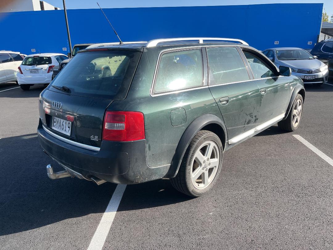 Photo '7' of Audi Allroad V8 TIP