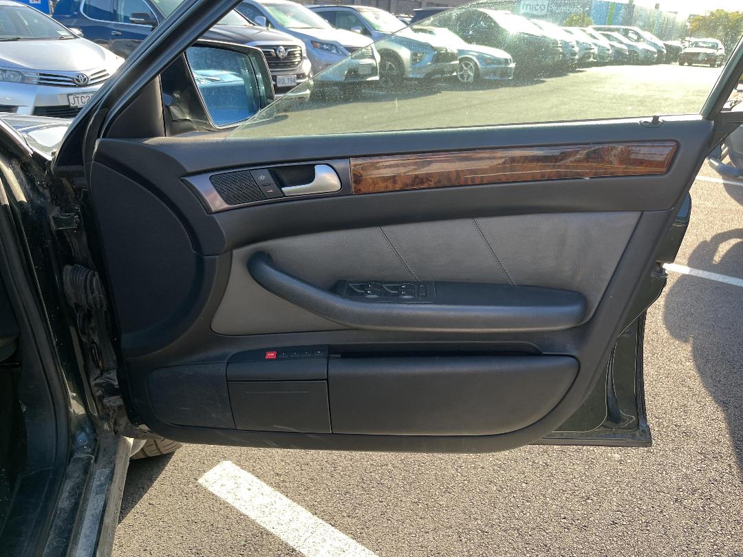 Photo '13' of Audi Allroad V8 TIP