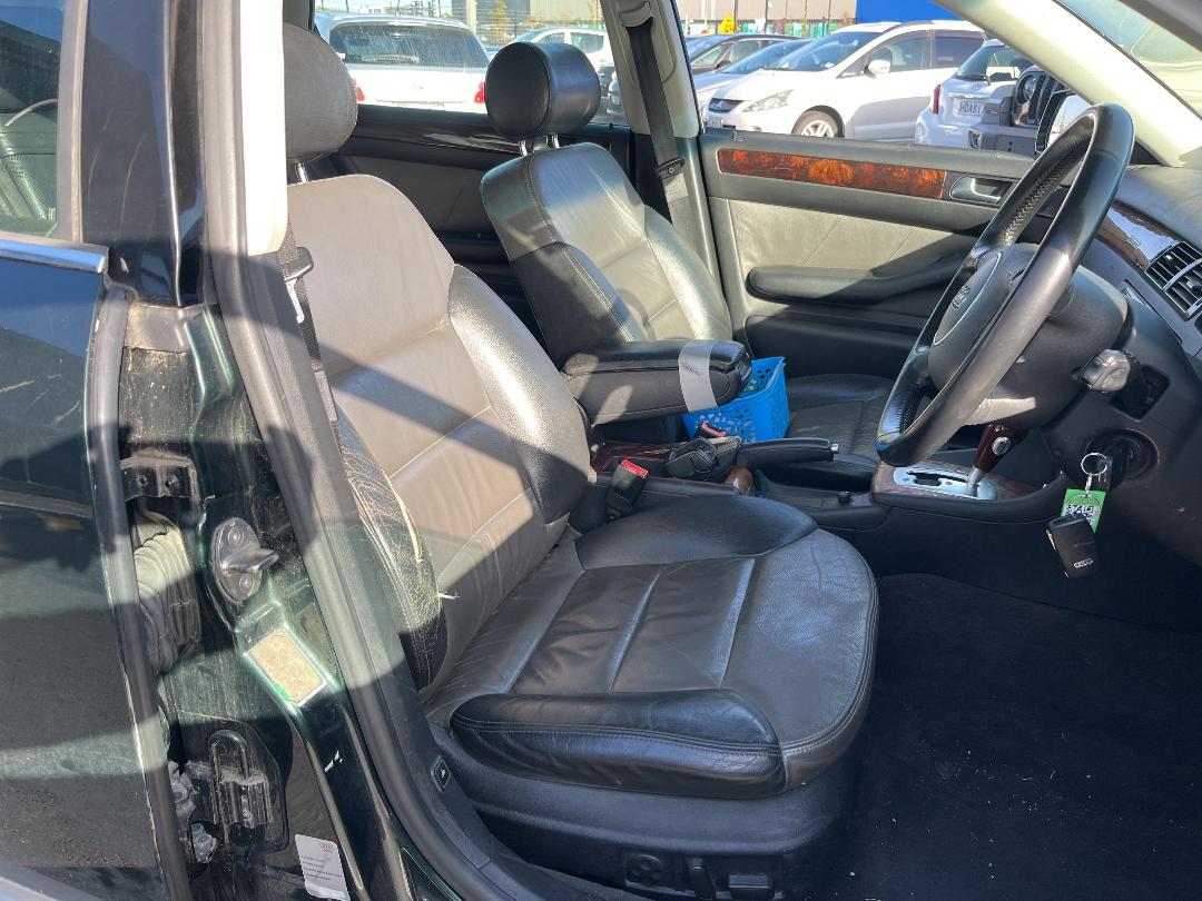 Photo '16' of Audi Allroad V8 TIP