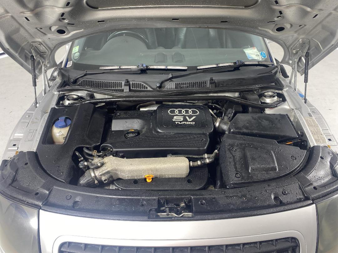 Photo '13' of Audi TT