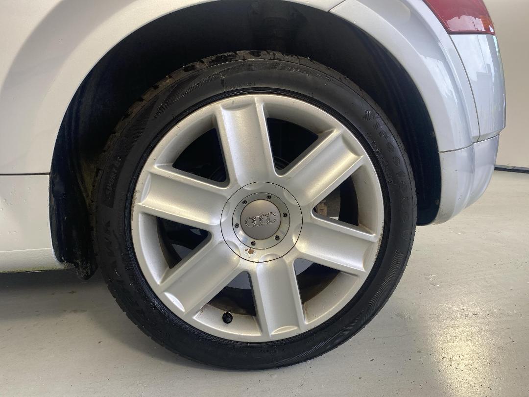 Photo '11' of Audi TT