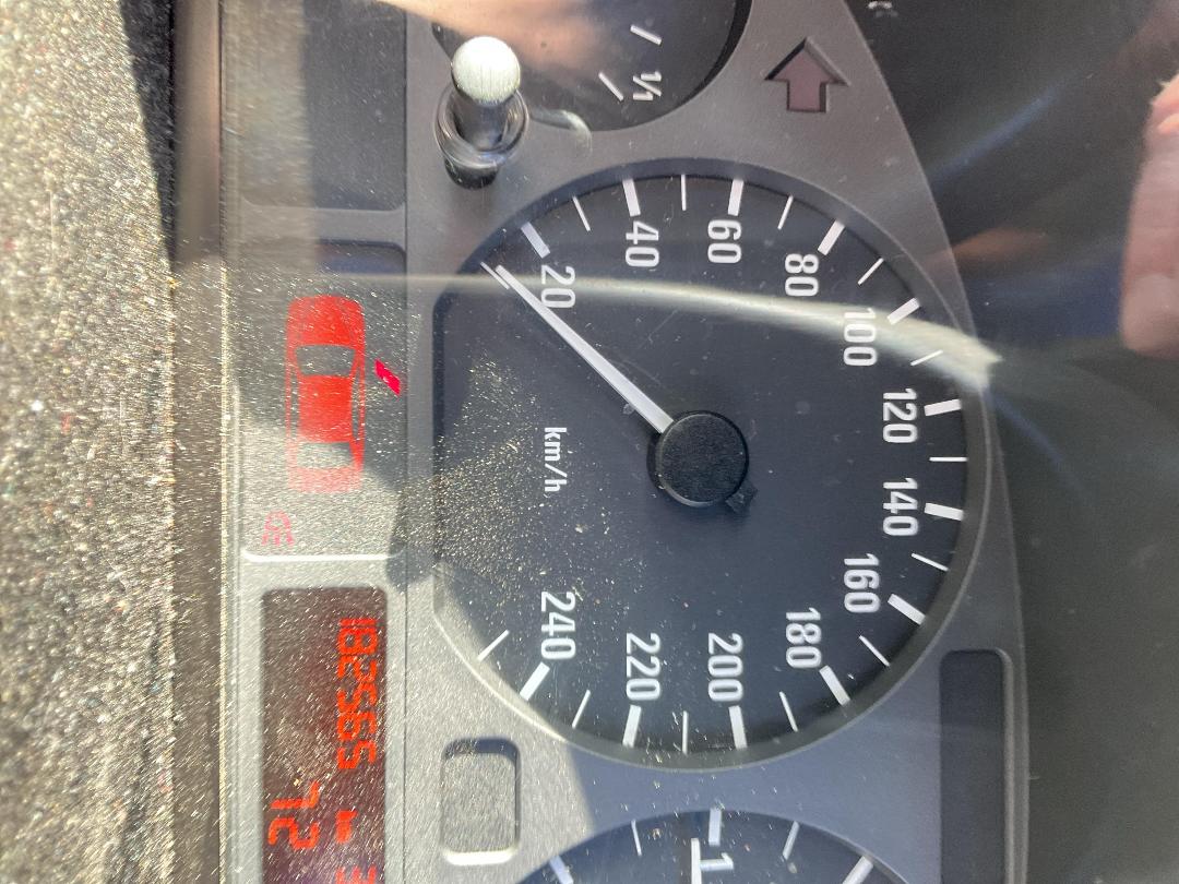 Photo '15' of BMW 318I