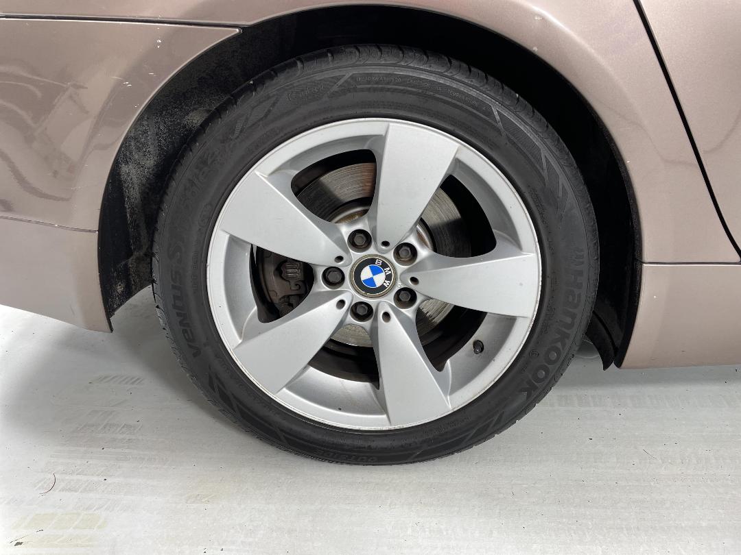 Photo '12' of BMW 5 Series