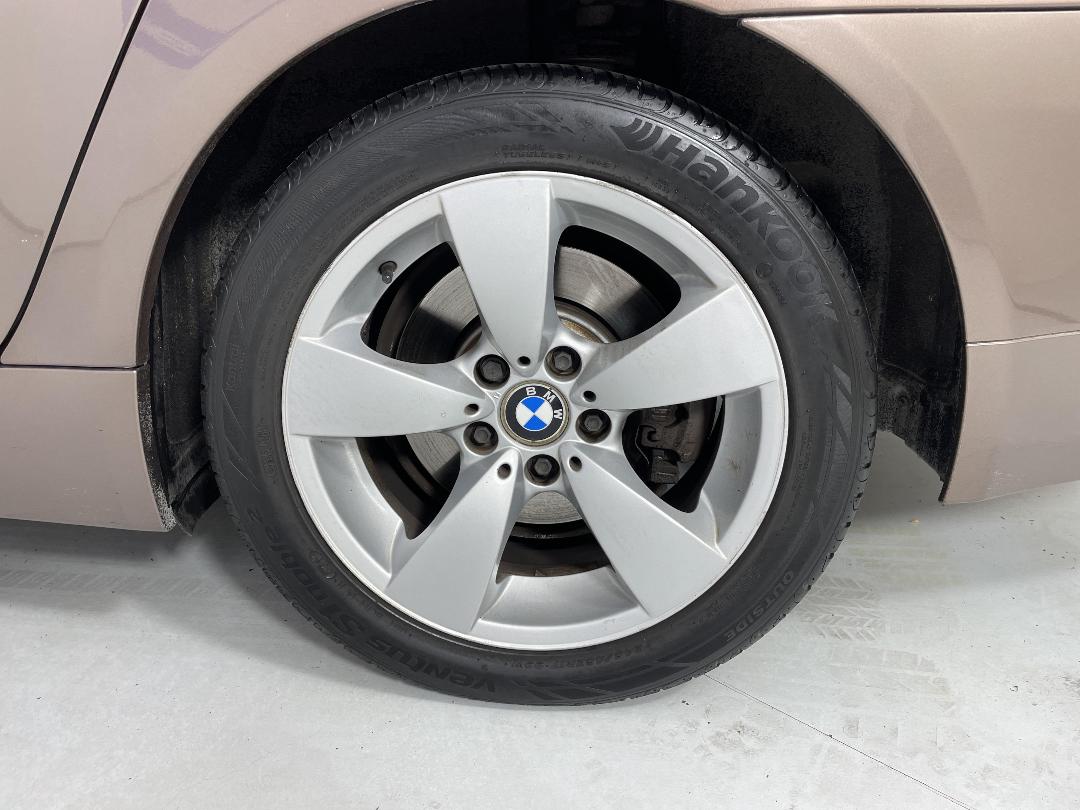 Photo '11' of BMW 5 Series