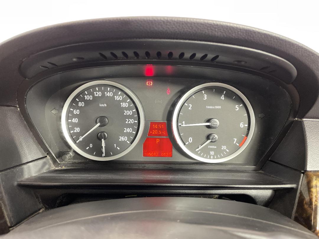 Photo '21' of BMW 5 Series