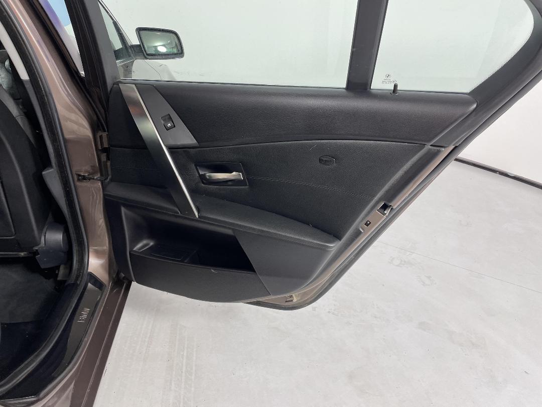 Photo '19' of BMW 5 Series