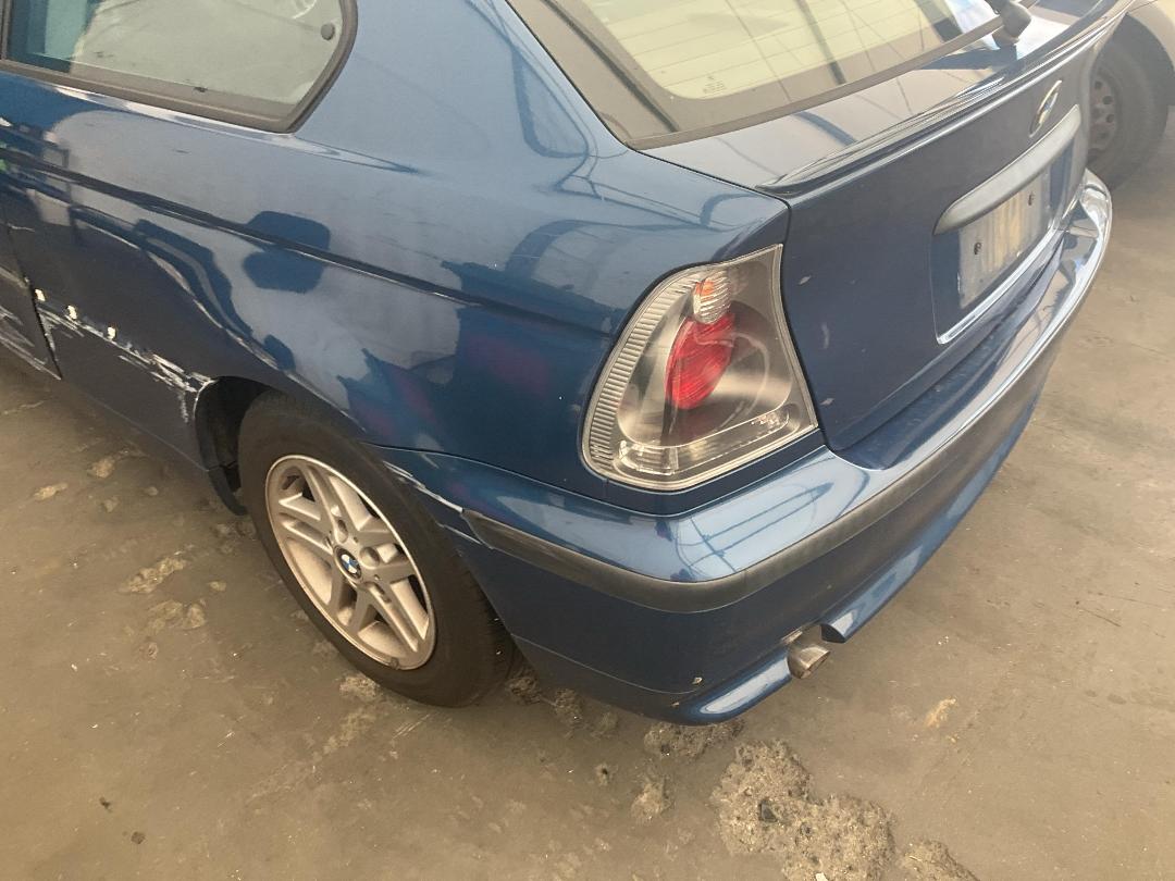 Photo '11' of BMW Compact