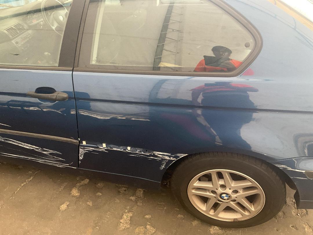 Photo '10' of BMW Compact