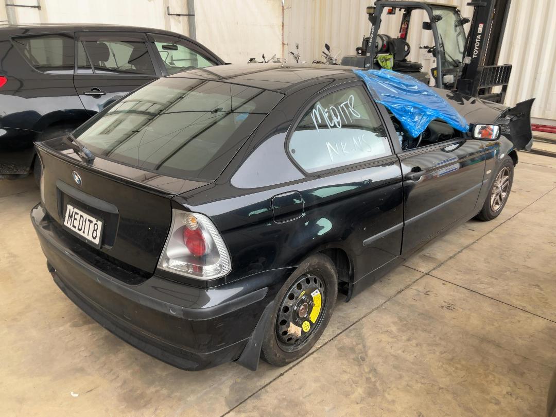 Photo '5' of BMW Compact