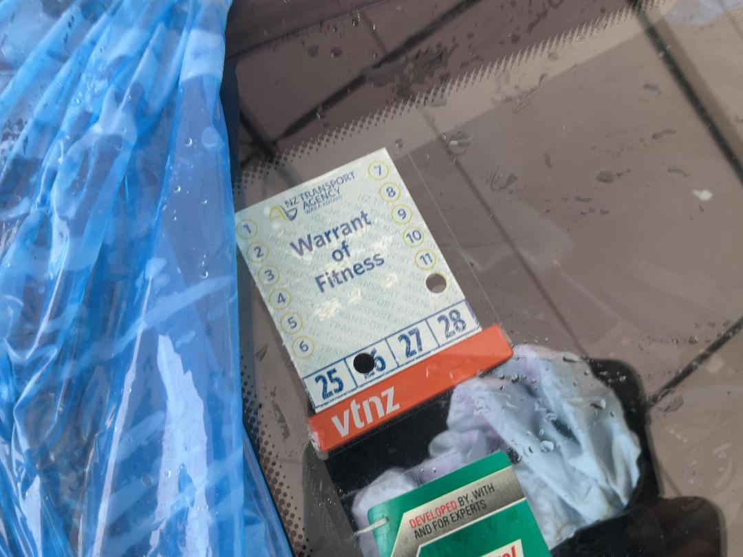 Photo '7' of BMW Compact