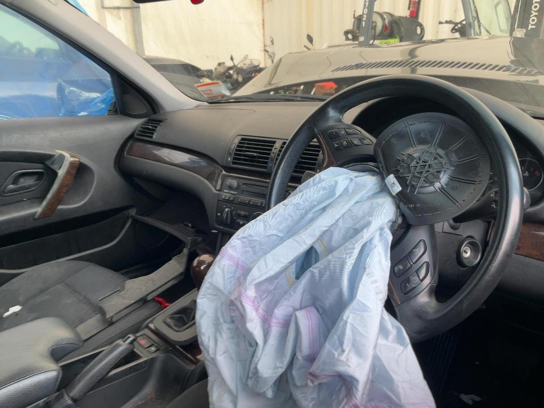 Photo '9' of BMW Compact