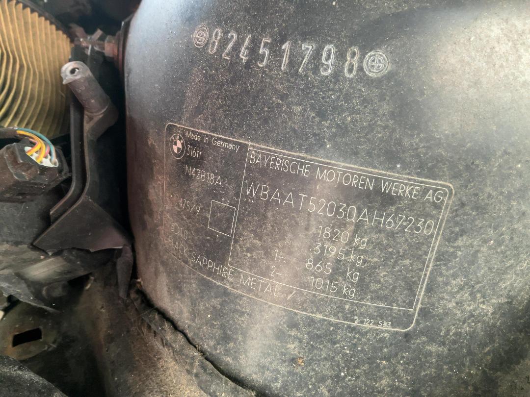 Photo '10' of BMW Compact