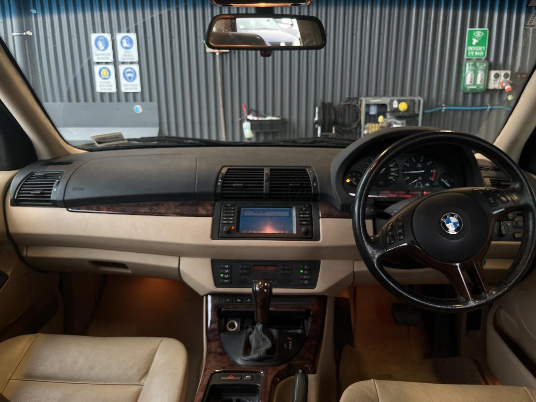 Photo '17' of BMW X5 SAV