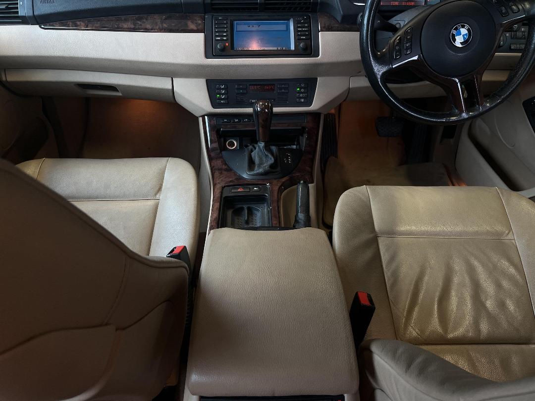 Photo '18' of BMW X5 SAV