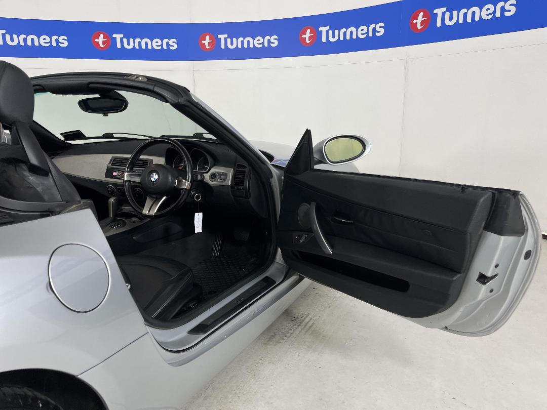 Photo '15' of BMW Z4 Photo '15' of BMW Z4