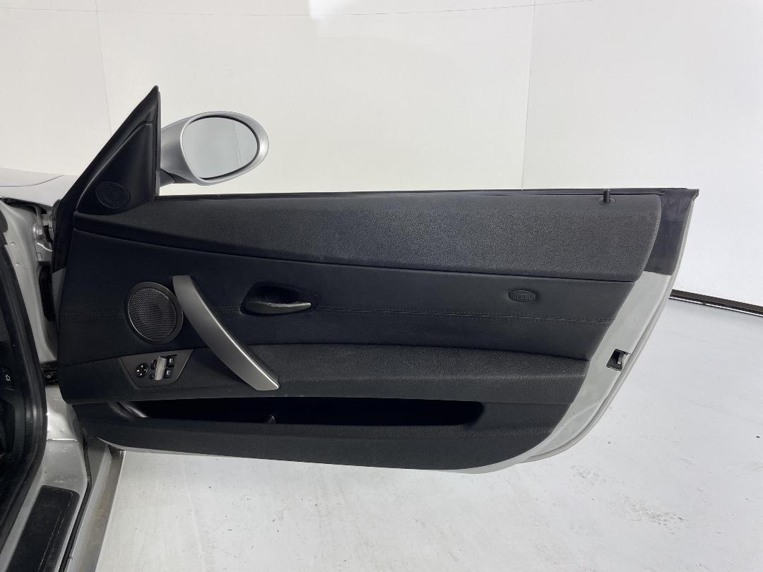 Photo '15' of BMW Z4 Photo '15' of BMW Z4