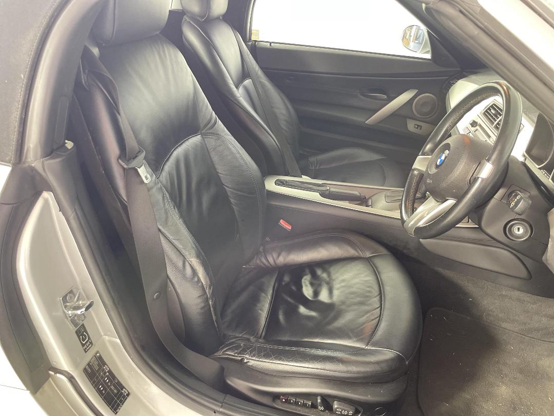 Photo '16' of BMW Z4 Photo '16' of BMW Z4