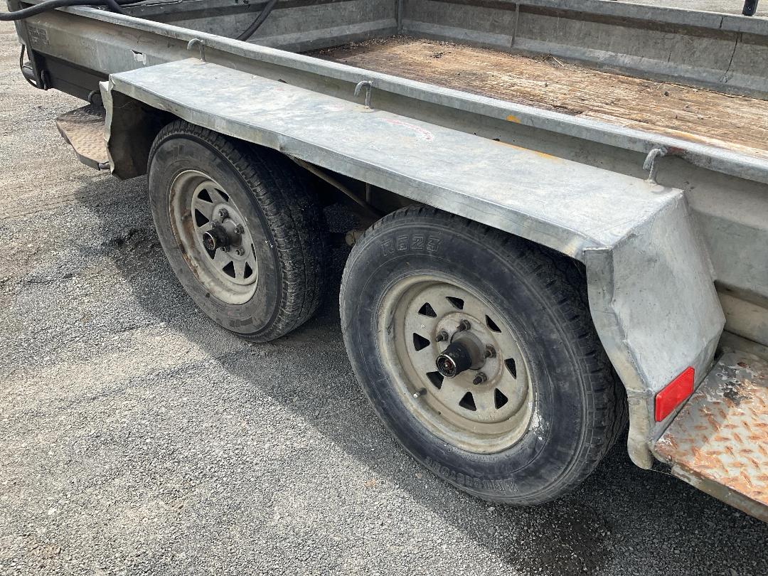 Photo '23' of BRENT SMITH FUEL Flat Deck - Tandem Photo '23' of BRENT SMITH FUEL Flat Deck - Tandem