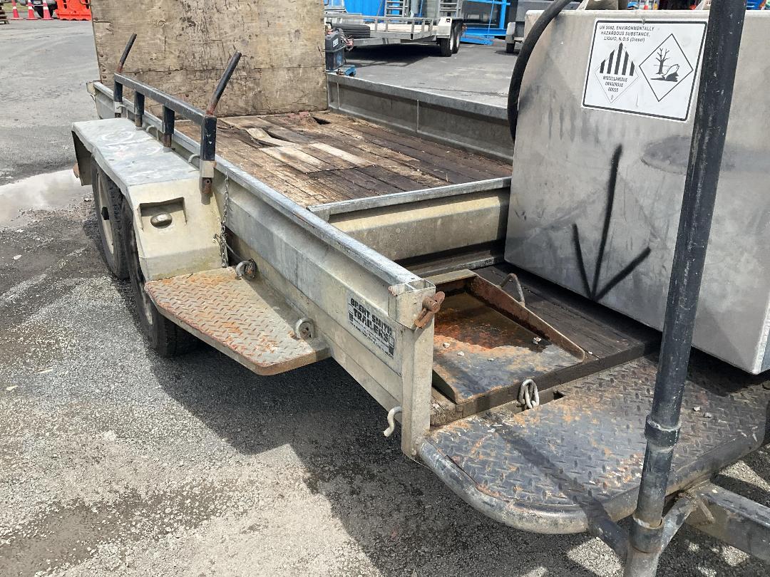 Photo '14' of BRENT SMITH FUEL Flat Deck - Tandem Photo '14' of BRENT SMITH FUEL Flat Deck - Tandem