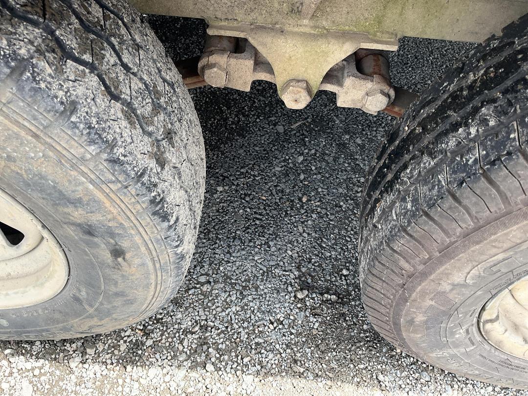 Photo '24' of BRENT SMITH FUEL Flat Deck - Tandem Photo '24' of BRENT SMITH FUEL Flat Deck - Tandem