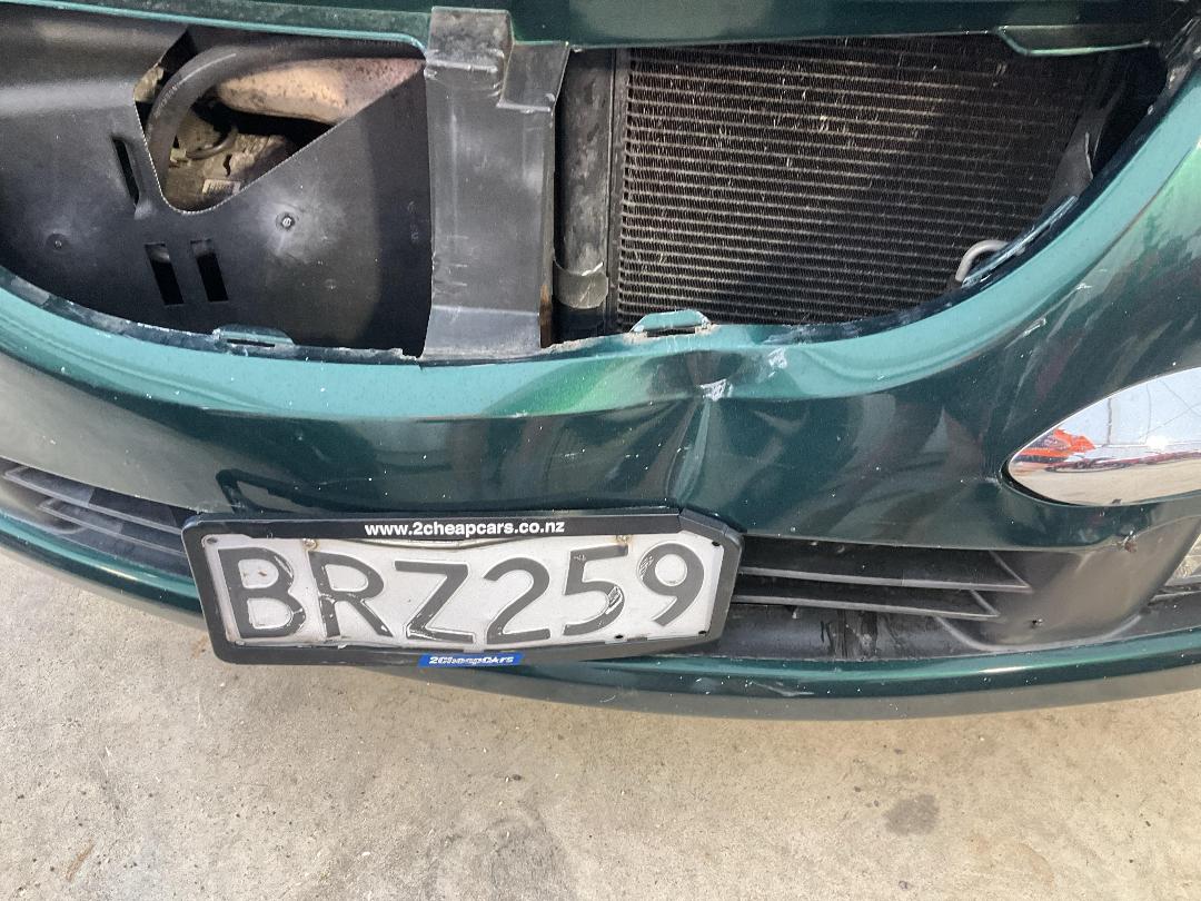 Photo '17' of Daihatsu Sirion Photo '17' of Daihatsu Sirion