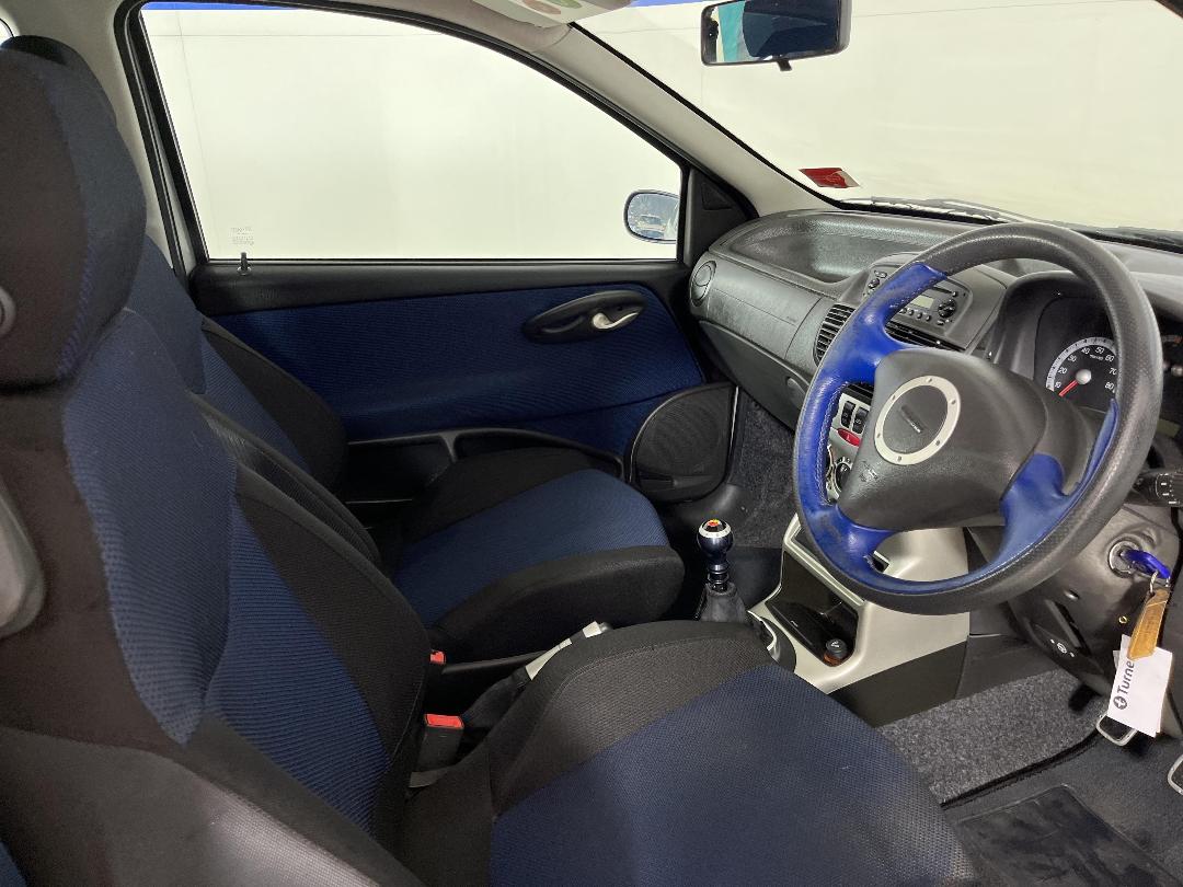 Photo '16' of Fiat Punto Photo '16' of Fiat Punto