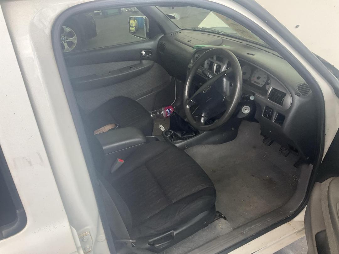 Photo '25' of Ford Courier XLX TD Crew