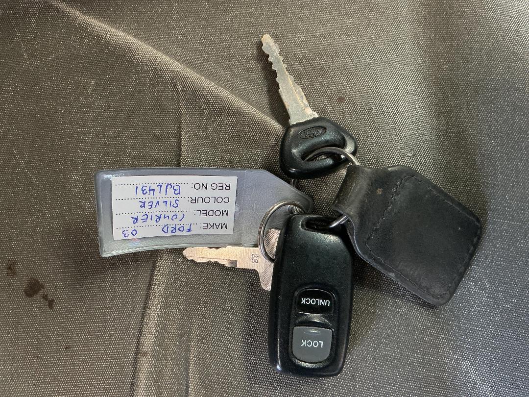 Photo '22' of Ford Courier