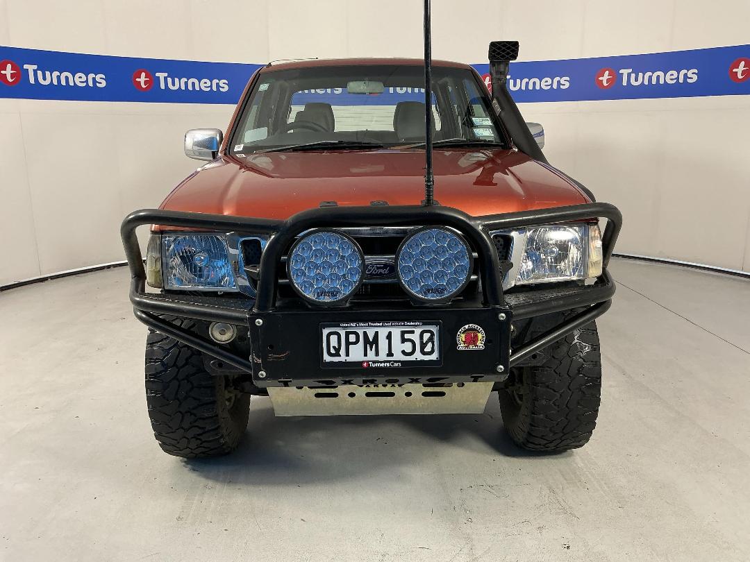 Photo '2' of Ford Courier