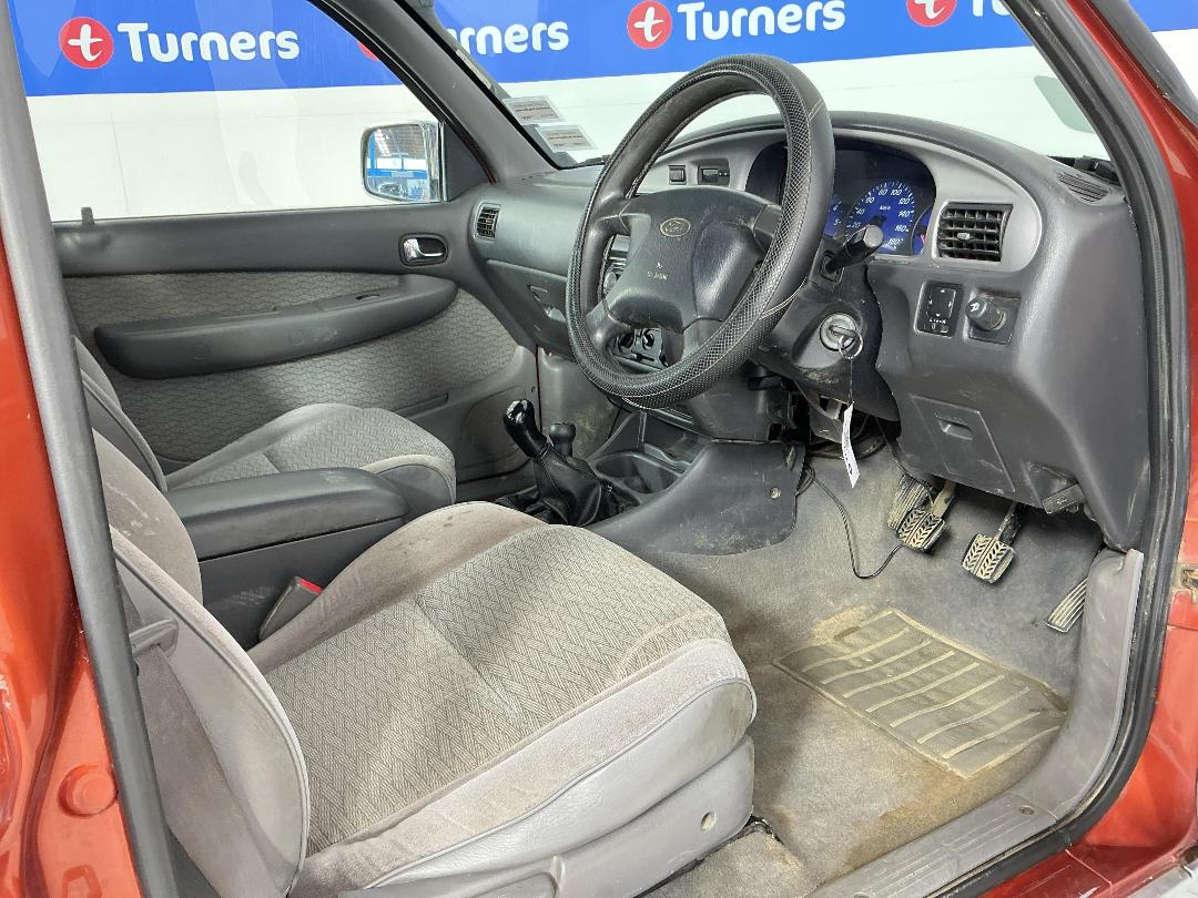 Photo '16' of Ford Courier