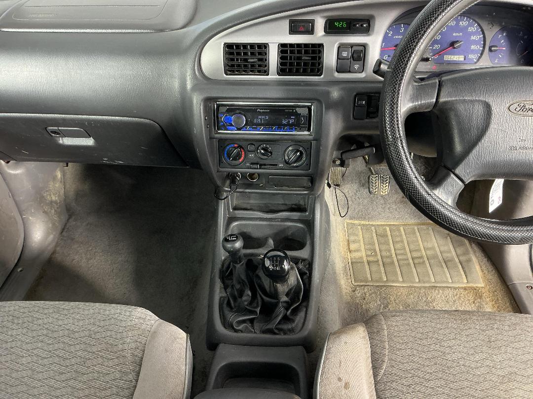 Photo '18' of Ford Courier