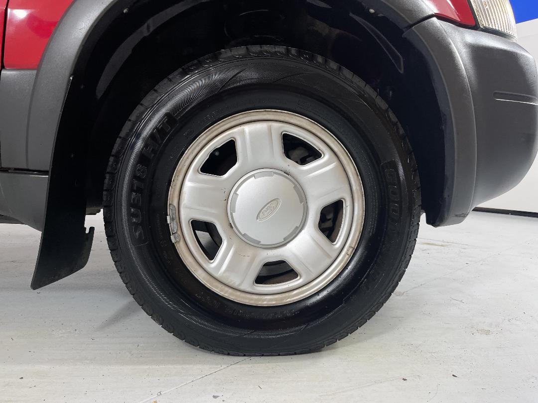 Photo '9' of Ford Escape