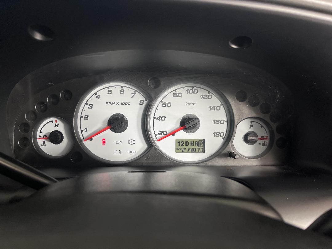 Photo '21' of Ford Escape