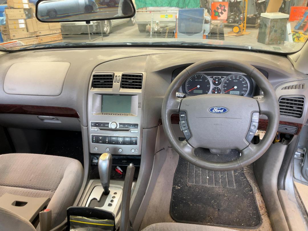 Photo '23' of Ford Fairmont BA