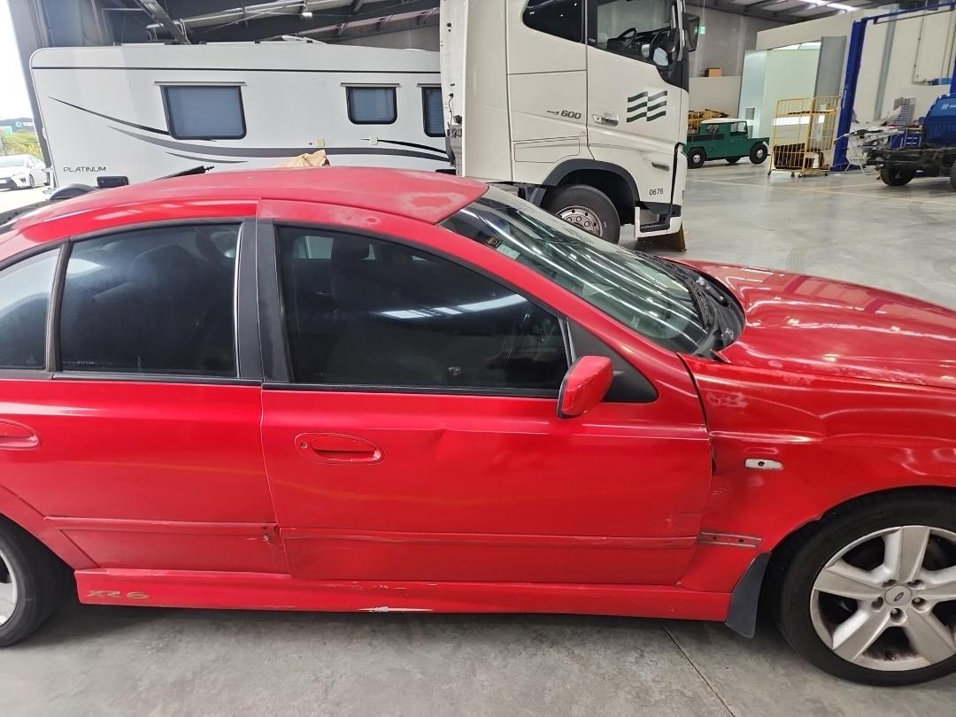 Photo '10' of Ford Falcon BA XR6 Photo '10' of Ford Falcon BA XR6