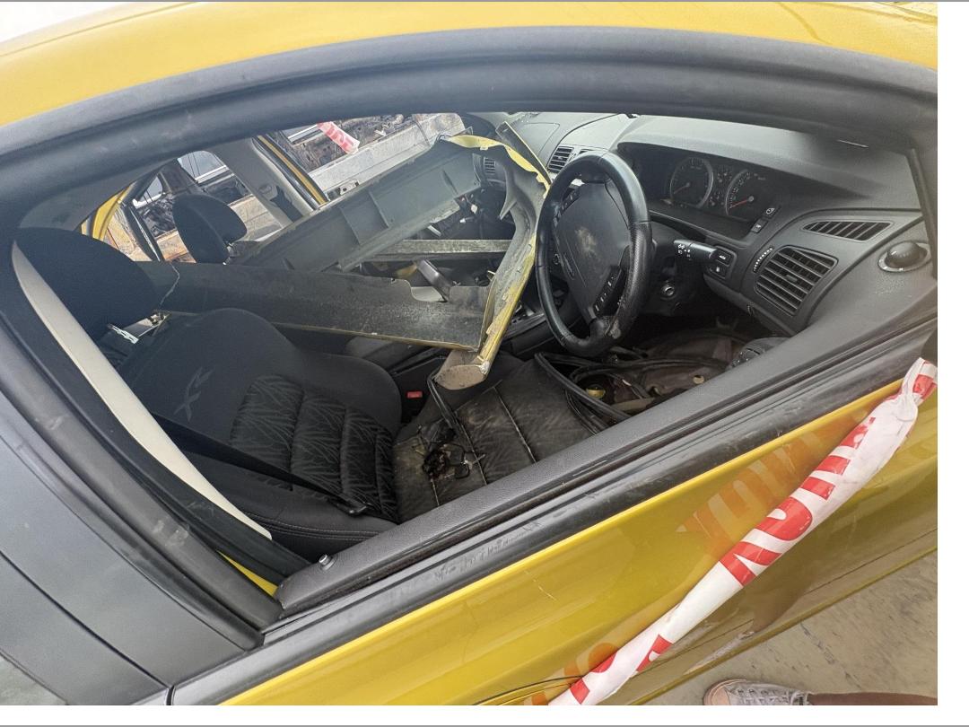 Photo '14' of Ford Falcon BA XR8